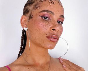 woman with hair gems