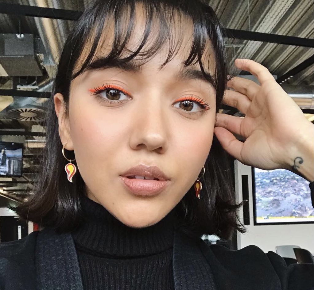 neon orange liner
