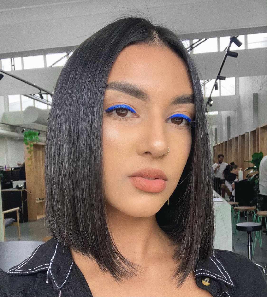 neon blue eyeliner