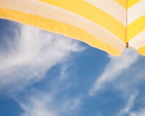 beach umbrella